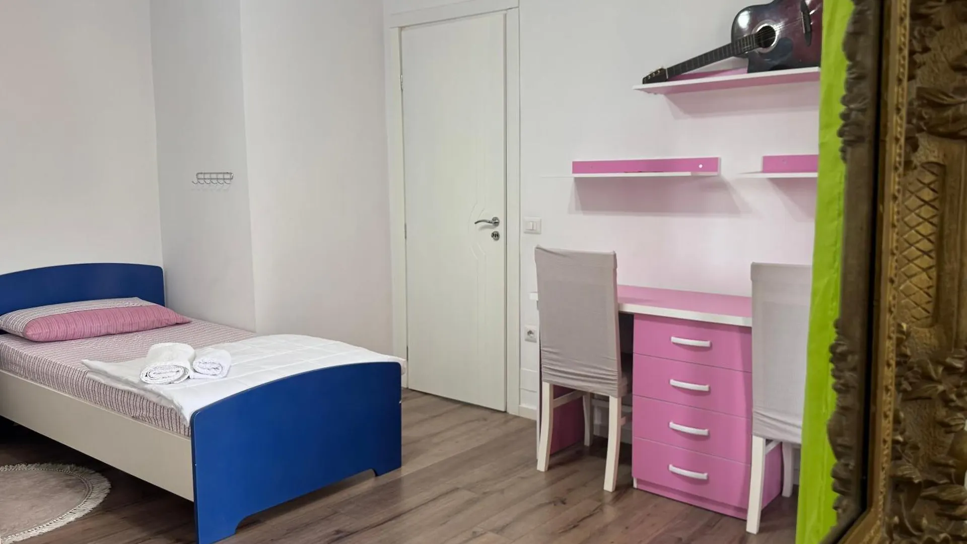 Raffaello'S House Villa Vlore